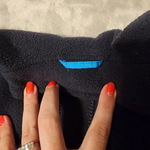 Children’s Place - double layer ( 2 in 1) winter jacket 18-24mos - Picture 6 of 7